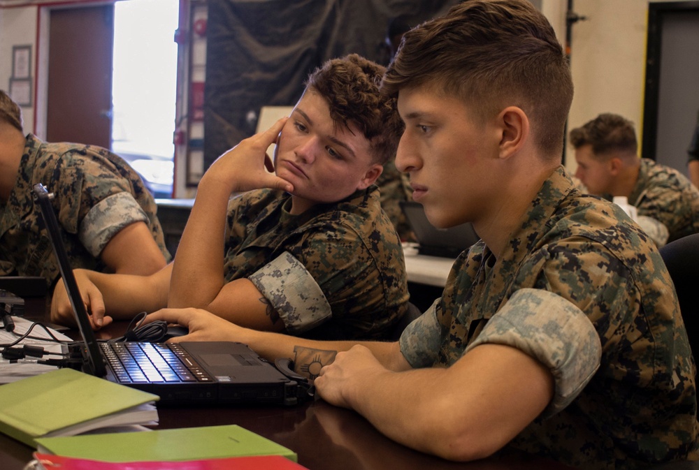 15th MEU combat engineers learn ENFIRE system