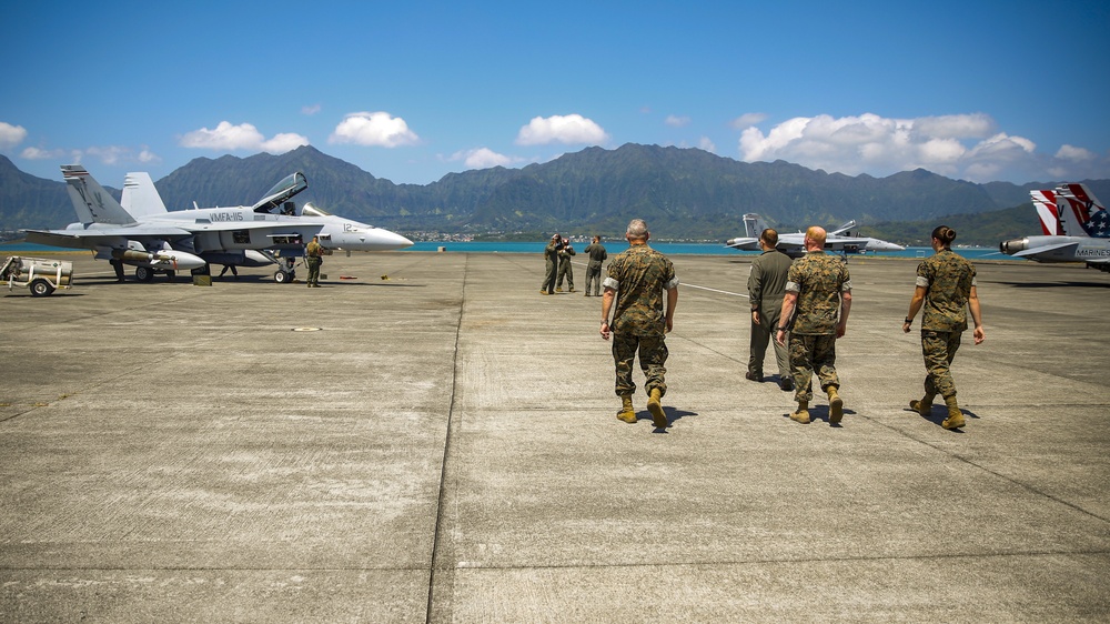 Brig. Gen. Sofge visits Marine Corps Base Hawaii