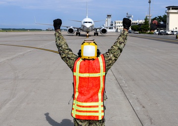 NAF Misawa and VR-58 Conduct Cargo Evolution