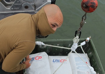 Seabee Divers Install Underwater Signature Range