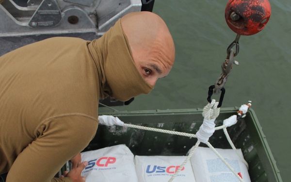 Seabee Divers Install Underwater Signature Range