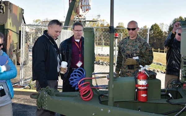 PEO Land Systems engineer receives Navy’s top Emergent Engineer award