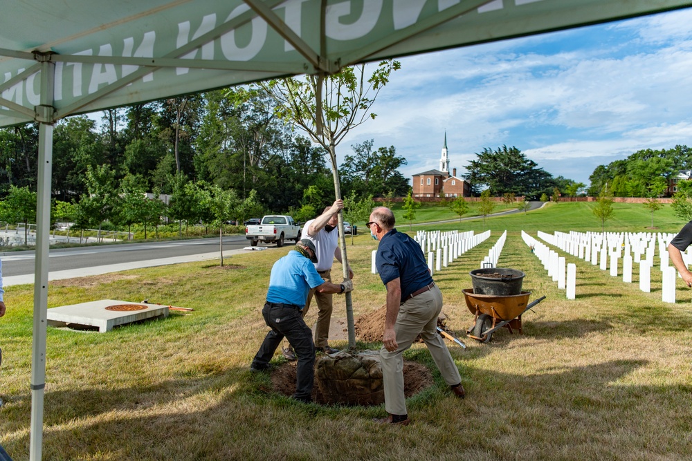 National Association of Landsape Professionals Annual Renewal and Remembrance Event