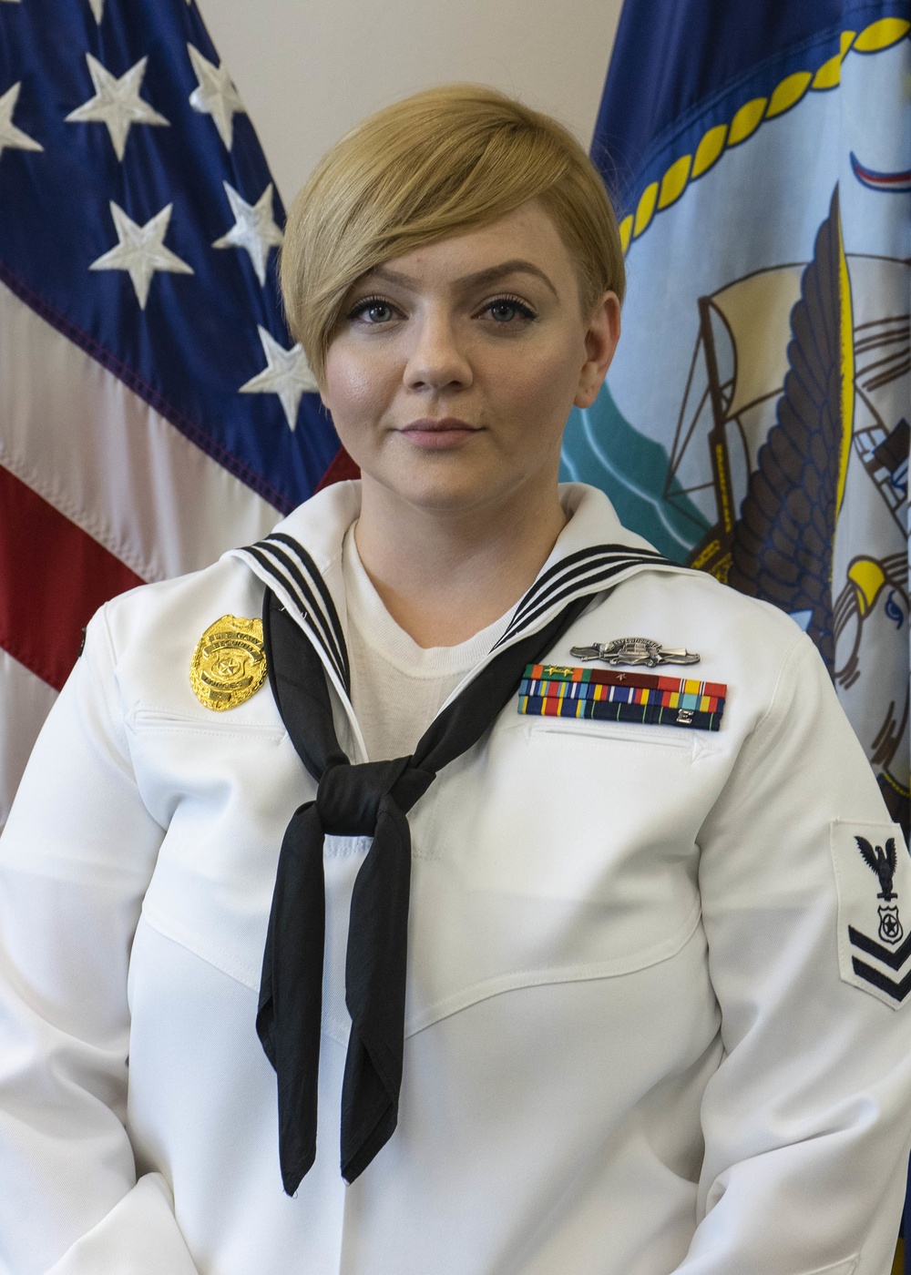 Junior Sailor of the Quarter: Master-at-Arms 2nd Class Alexa Burton