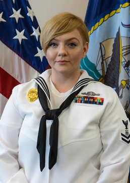 Junior Sailor of the Quarter: Master-at-Arms 2nd Class Alexa Burton