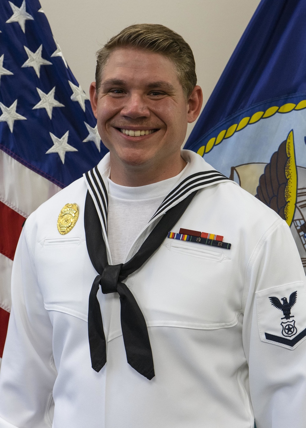 Bluejacket of the Quarter: Master-at-Arms 3rd Class Kenneth Thomas