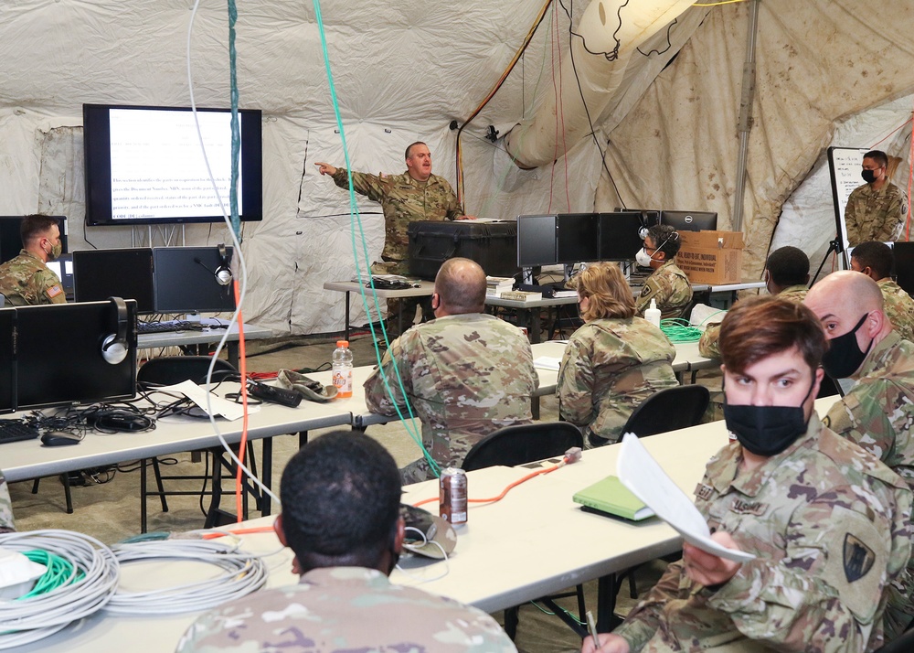 176th Engineer Brigade Soldiers receive drivers' training
