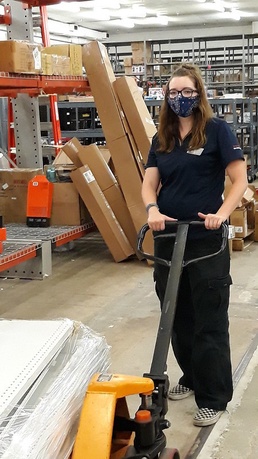 Army &amp; Air Force Exchange Service Nears 50,000 Veteran and Military Spouse Hires