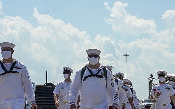 USS Newport News Returns from Deployment