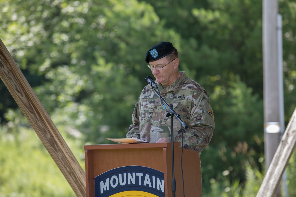 =86th Infantry Brigade Combat Team (Mountain) Welcomes New Commander