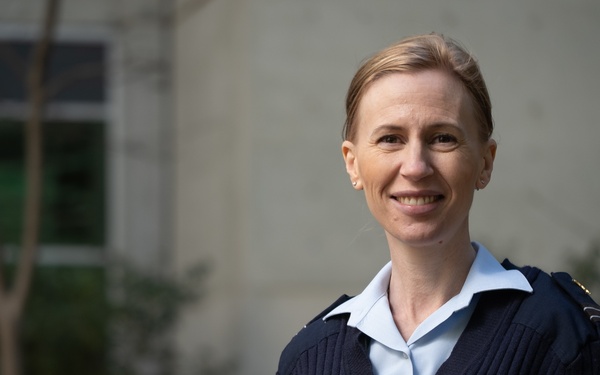 Exchange officer builds comradery in Canberra, Australia