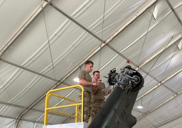 UH-60 maintenance
