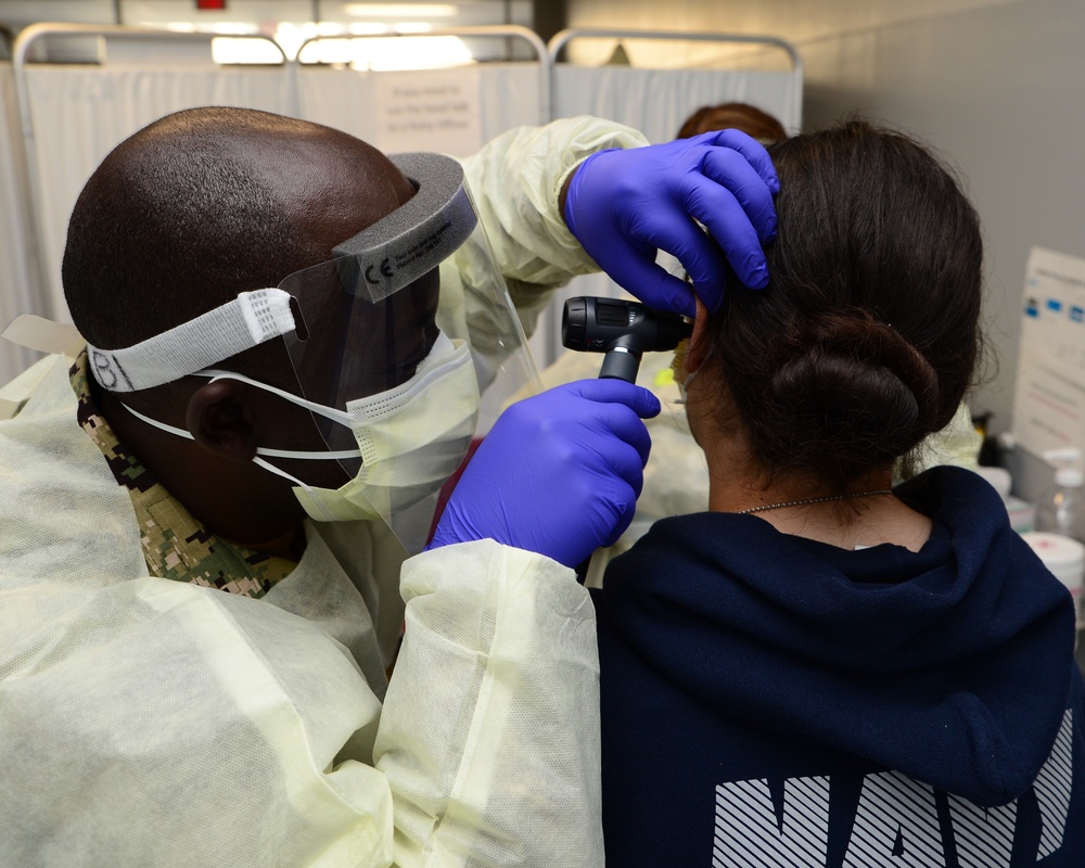Navy Medicine Reservists 'take the ball and run with it' while augmenting Lovell Federal Health Care Center and Recruit Training Command medical staff during COVID-19 pandemic