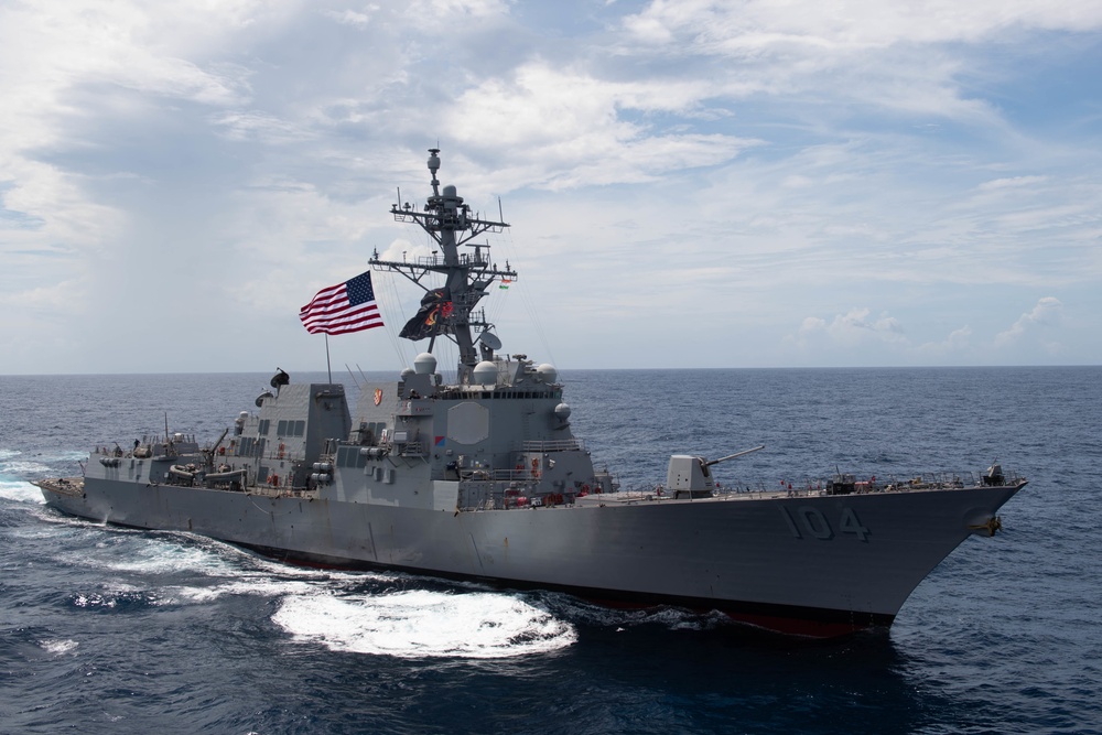 Nimitz CSG, Indian Navy conduct joint operations