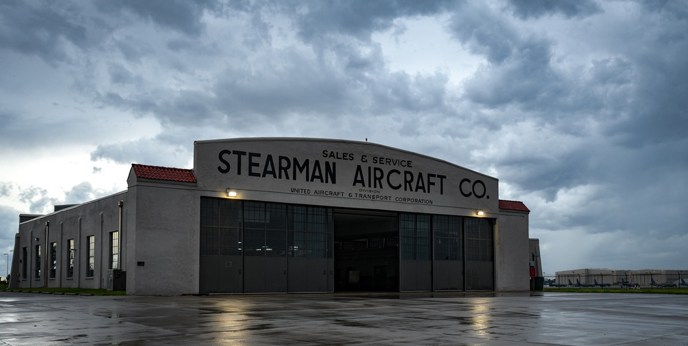 Stearman Hangar