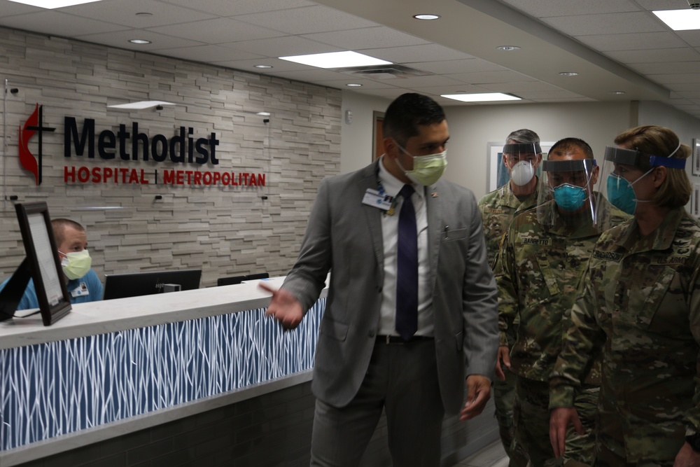 Military leaders visit local San Antonio hospitals