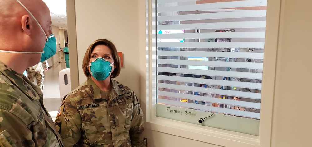 Military leaders visit local San Antonio hospitals