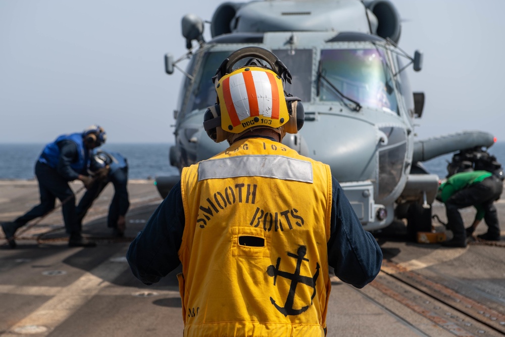 Truxtun Conducts Operations in the 5th Fleet Area of Operations