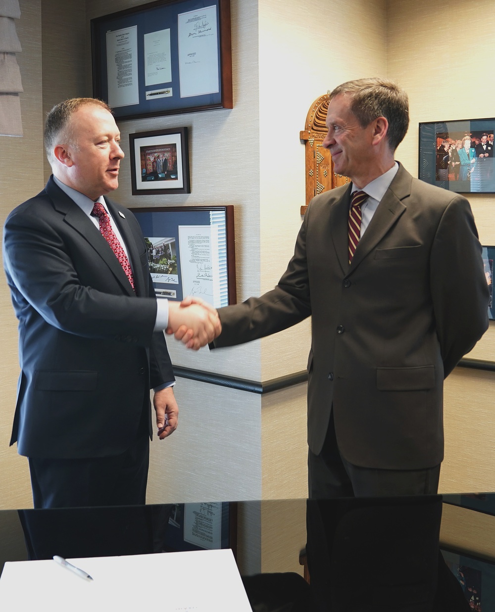 Frederick Nutt is sworn in as Assistant Administrator for Management