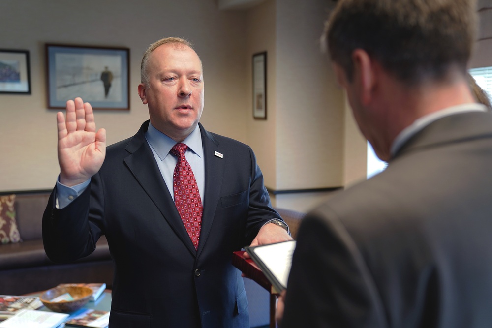Frederick Nutt is sworn in as Assistant Administrator for Management