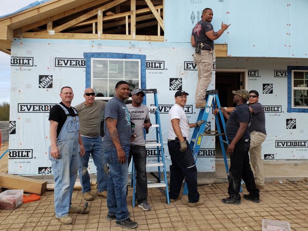 OGS Soldiers Volunteer in Laredo Texas