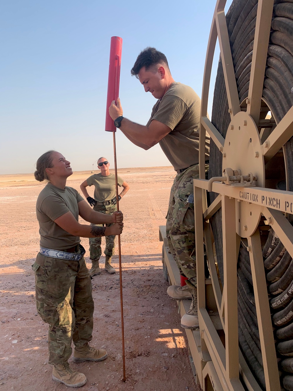 387th ELRS installs rapid refuel line on flightline
