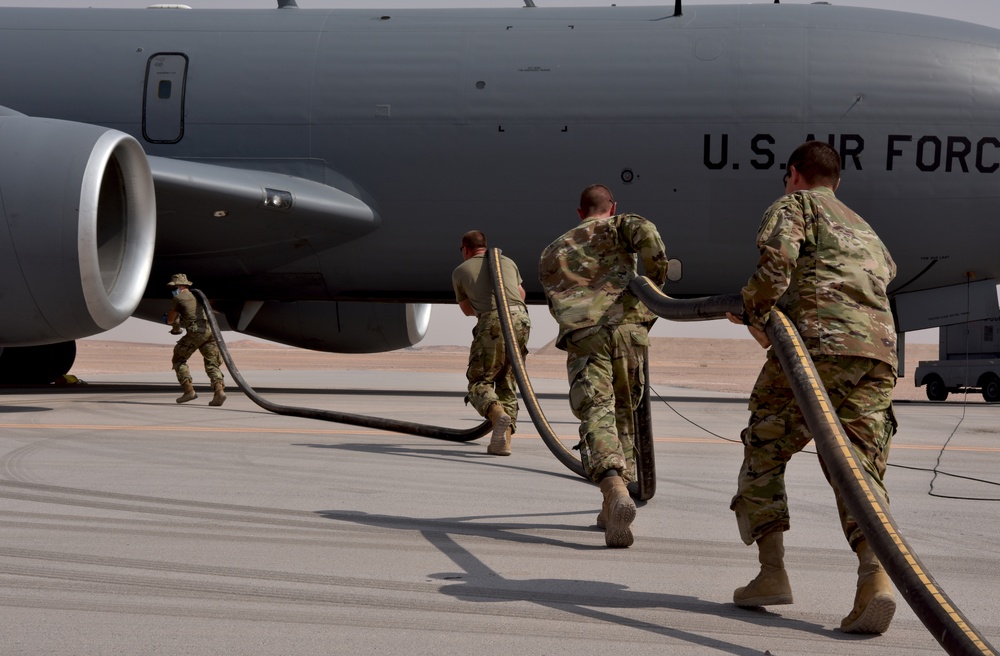 387th ELRS installs rapid refuel line on flightline