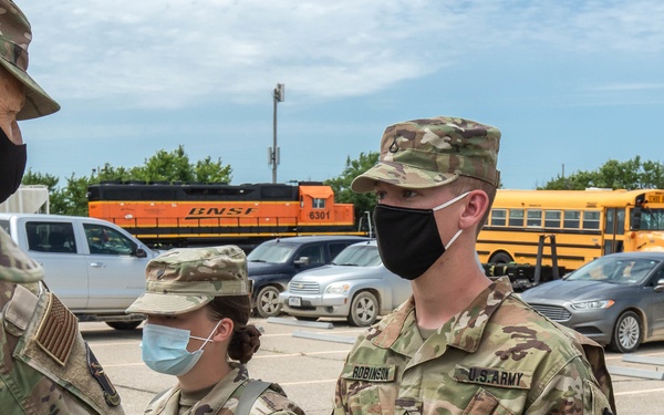 Adjutant General awards coins to Soldiers