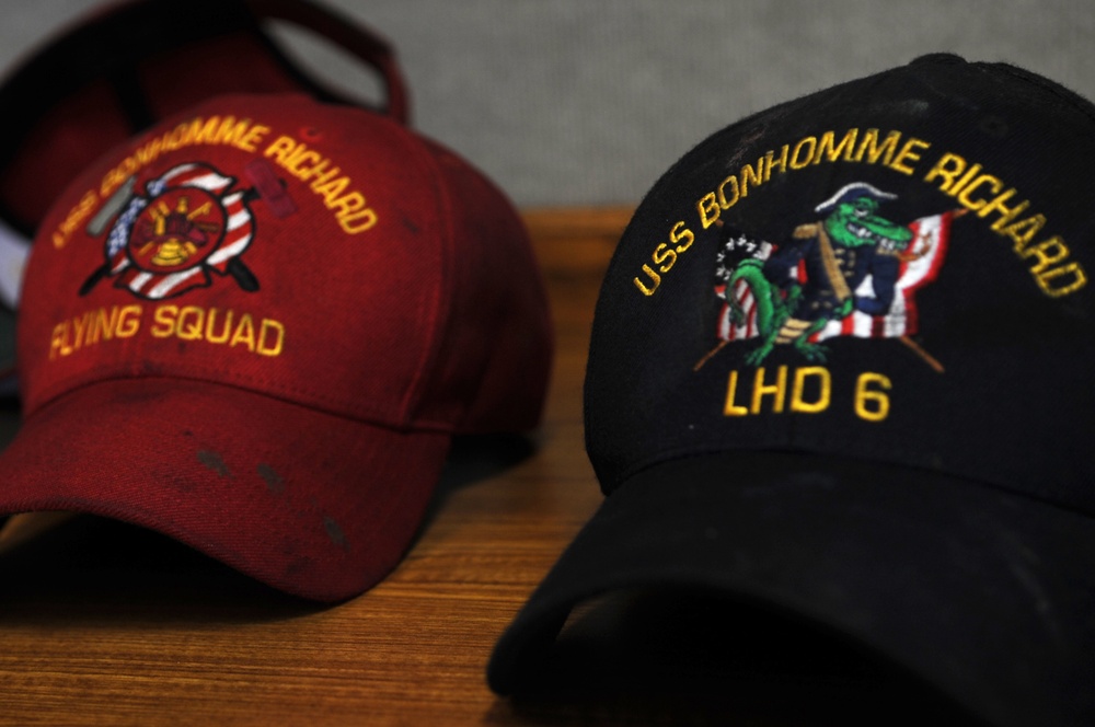 MCPON Visits Bonhomme Richard