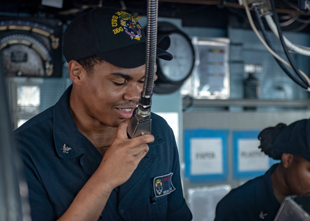 USS Mustin Conducts Replenishment-at-Sea