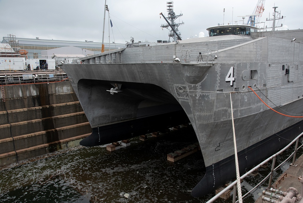 FLEET ACTIVITIES YOKOSUKA DRY DOCK OPERATIONS