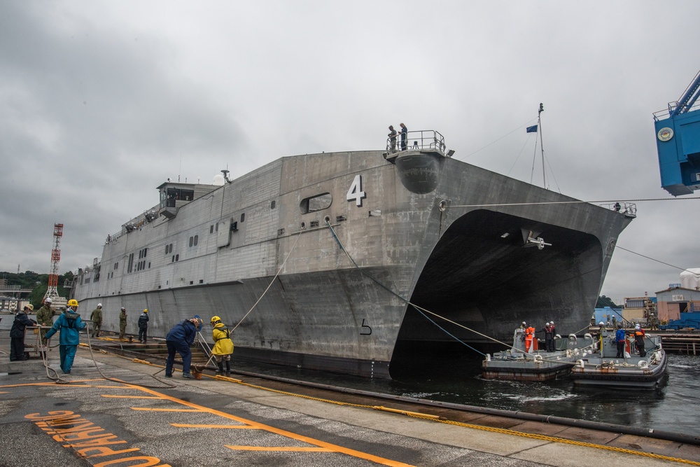 FLEET ACTIVITIES YOKOSUKA DRY DOCK OPERATIONS