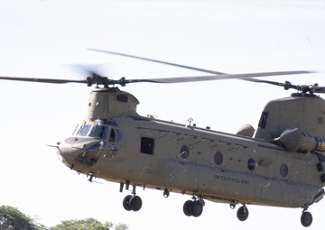 Iowa and North Dakota National Guard team up for sling-load training