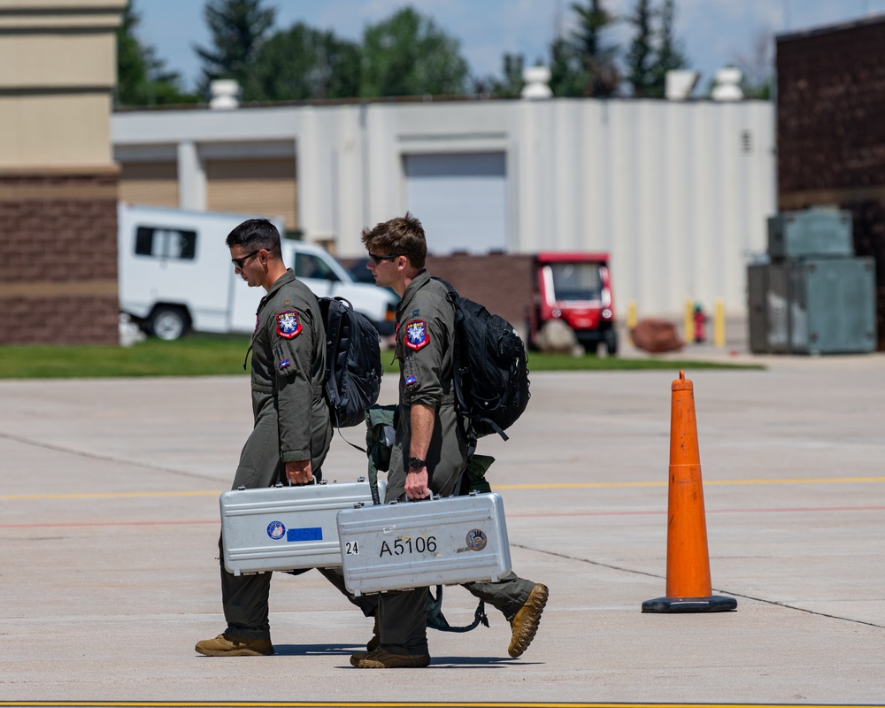 F-35 Demo Team flies for the “Wings over Warren” drive-in air show