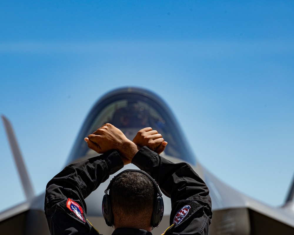 F-35 Demo Team flies for the “Wings over Warren” drive-in air show