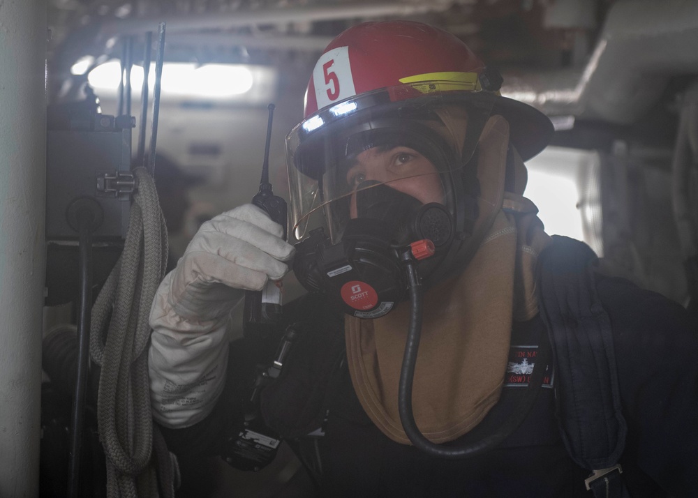 USS Mustin Conducts Damage Control Drill