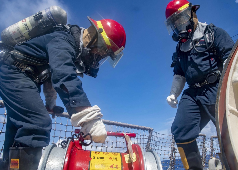 USS Mustin Conducts Damage Control Drill