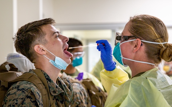 Final wave of Marines arrive in Darwin