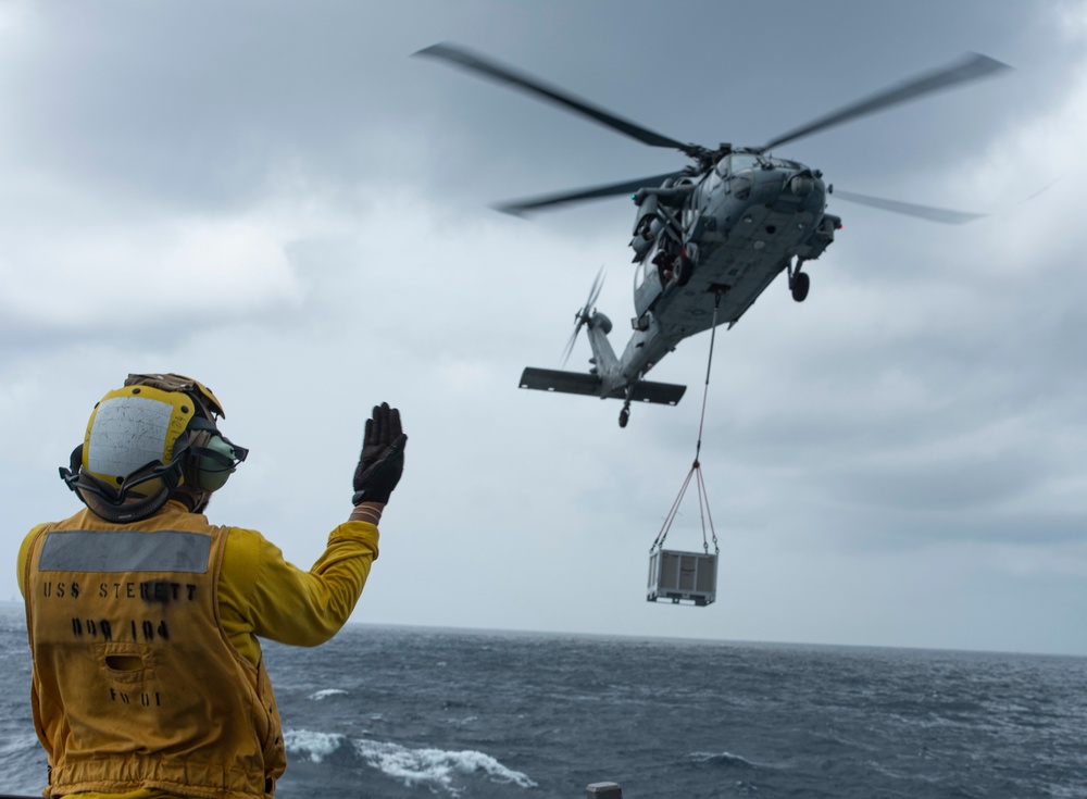 Sterett Sailors Participate in a Vertical Replenishment-at-Sea