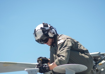 Rafael Peralta, HSM 49 Sailors Conduct Preflight Checks