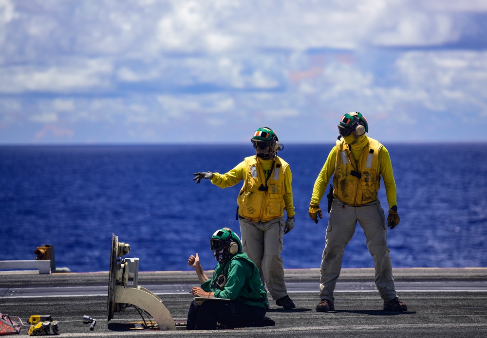 USS Ronald Reagan (CVN 76) Flight Operations