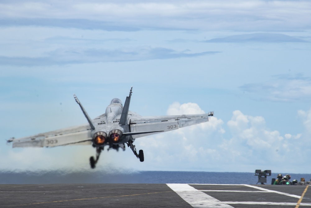 USS Ronald Reagan (CVN 76) Flight Operations