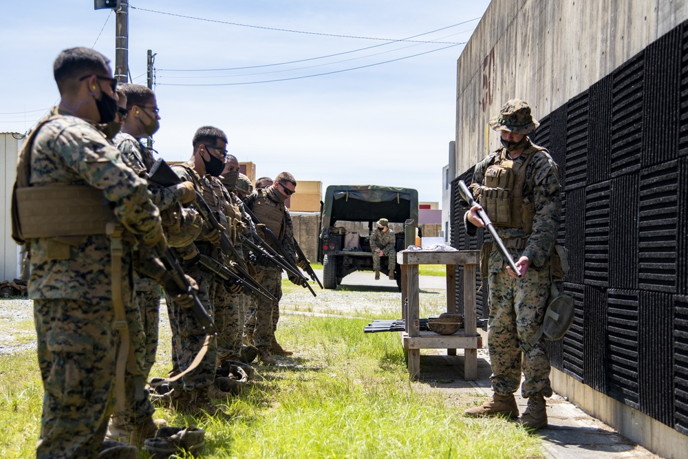 This… is my Boomstick- Marines with BLT 2/4, 31st MEU complete shotgun training