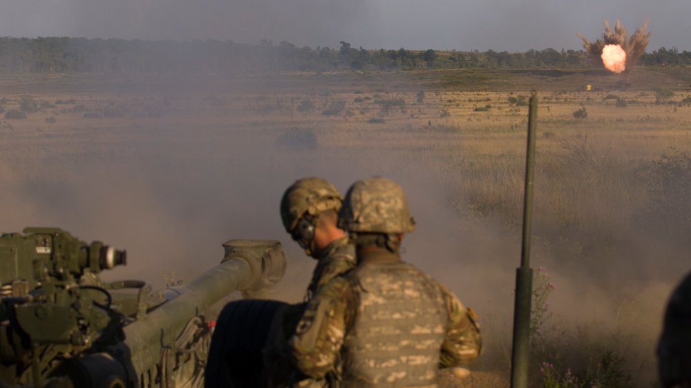 Michigan National Guard Soldiers Conduct a Direct Fire Training Exercise