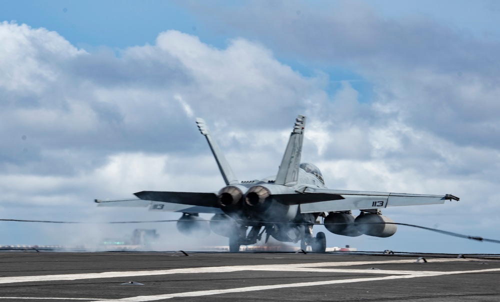 USS Ronald Reagan (CVN 76) Flight Operations