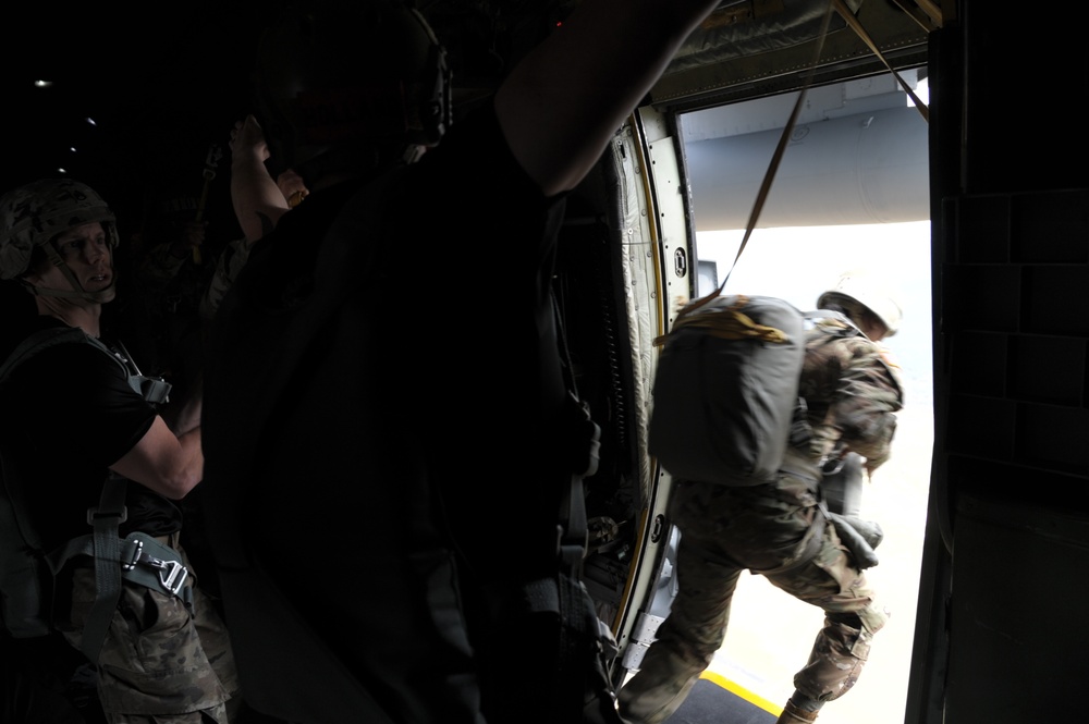 908th Airlift Wing’s Unique Relationship with DoD’s only Airborne School