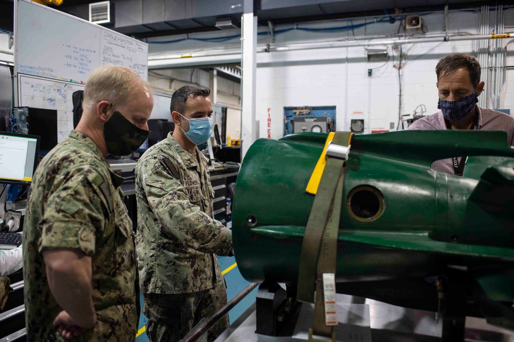 Commander, U.S. Submarine Forces Tours Navy Submarine Torpedo Facility Yorktown