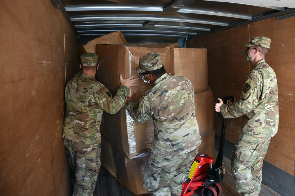 Arizona National Guard picks up first delivery of medical-grade reusable gowns from FABRIC