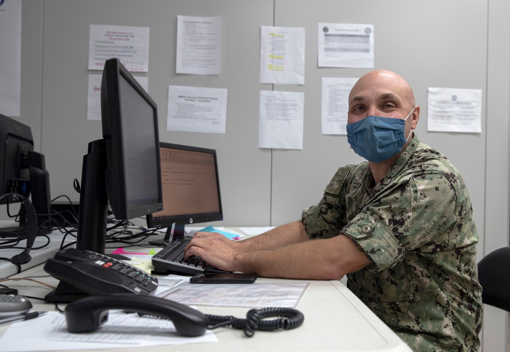 US Marines and Sailors use contact tracing to stop the spread of COVID