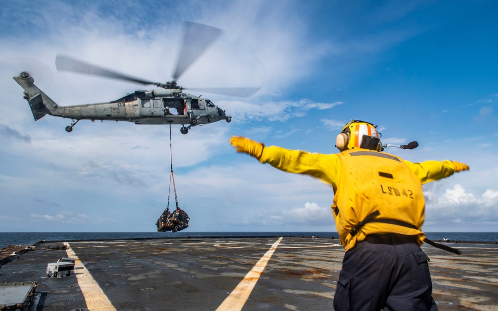 USS Germantown (LSD 42) Conducts a Vertical Replenishment-at-Sea with USNS Alan Shepard (T-AKE 3)